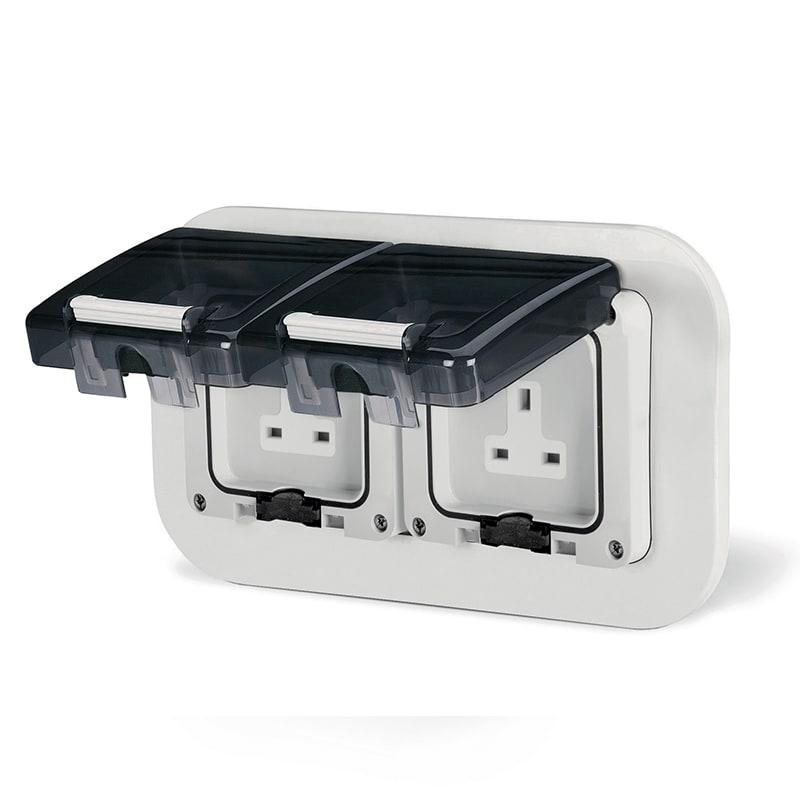 SCAME PARRE SPA - SCA137.4002 DOPPIA PRESA BS1363 13A INCASSO