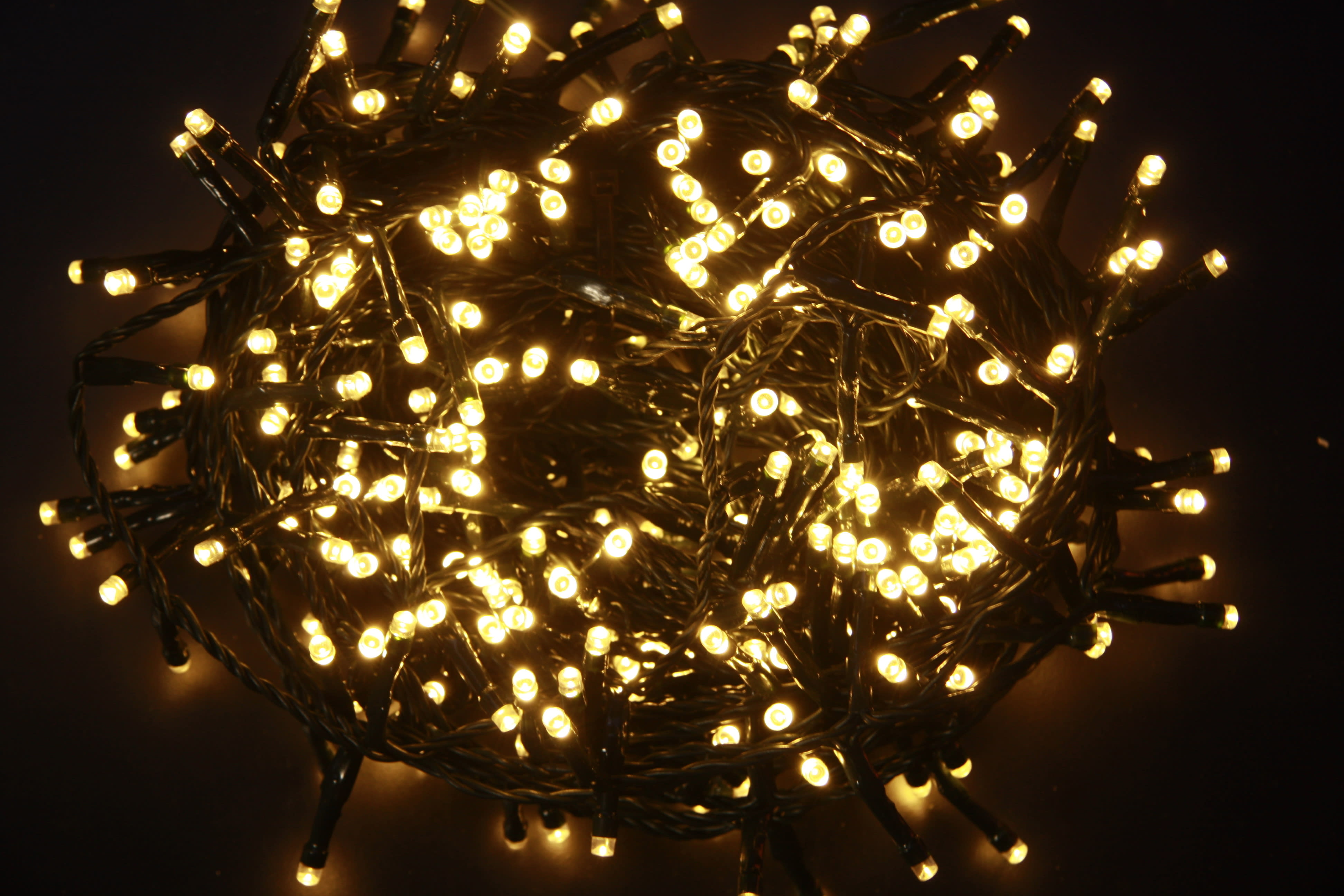 GIOCOPLAST NATALE SP - GCP13919019 1500 LED BIANCO CALDO CAVO SCURO, USO ES