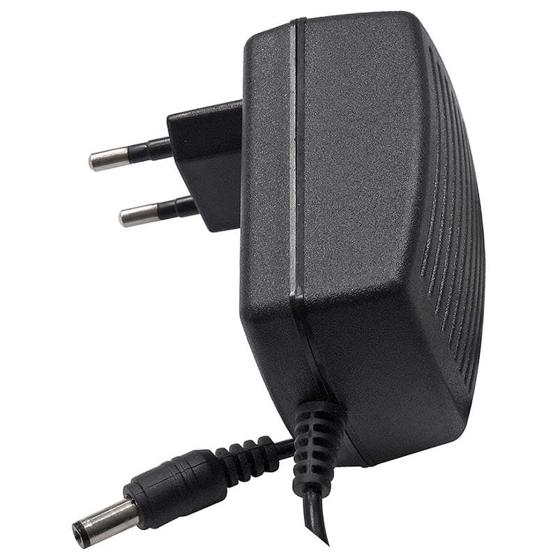 ELCART DISTRIBUTION ERT130031700 ALIMENTATORE 12V 2A 2,1X5,5MM