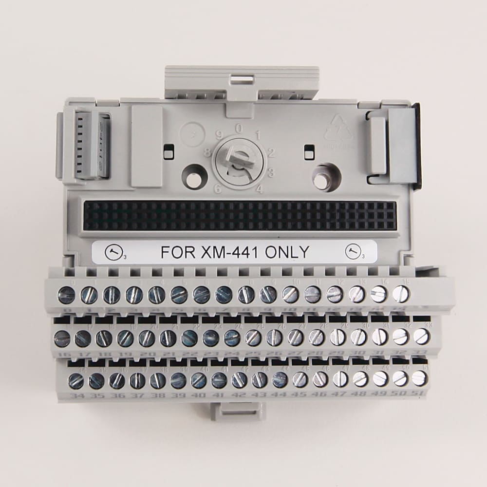 ROCKWELL AUTOMATION - RCK1440-TB-D SCREW CLAMP D TERMINAL BASE