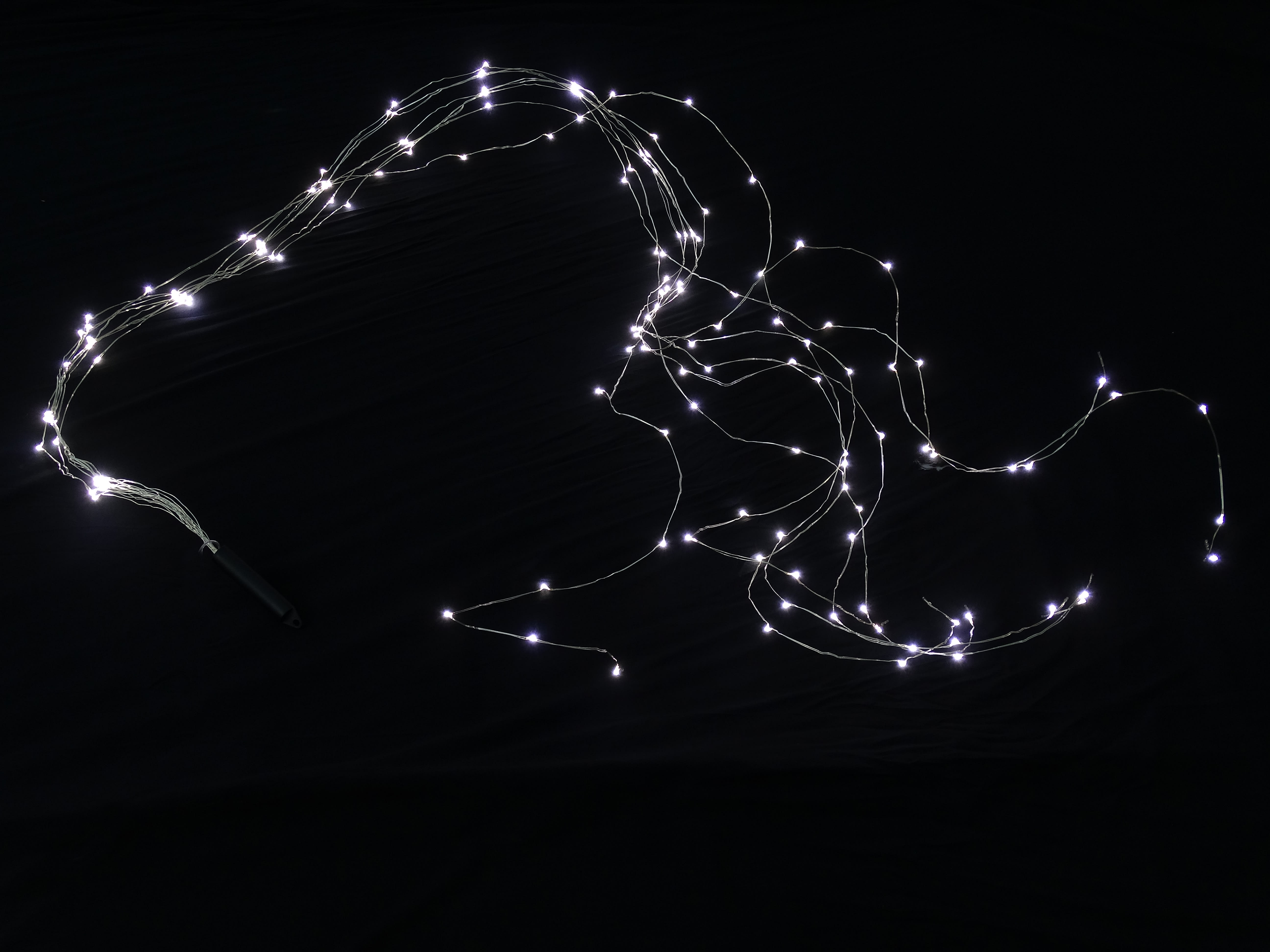 GIOCOPLAST NATALE SP - GCP14513200 CASCATA DI LED BIANCHI SU FILO DI RAME,