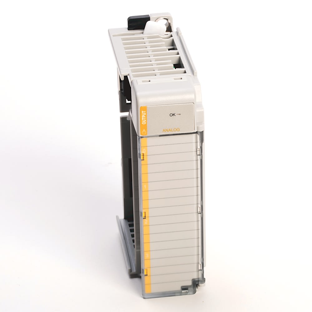 ROCKWELL AUTOMATION - RCK1769-OF8CK COMPACTLOGIX 8 PT A/O CURRENT MODULE