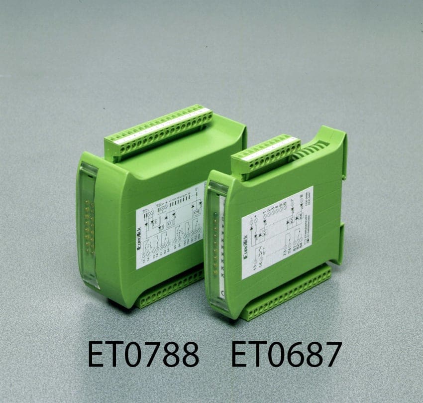 EUROTEK SRL EOKET0687 ET-MR08/NO/BX/N 8RELAY BOX UNIVERSALE