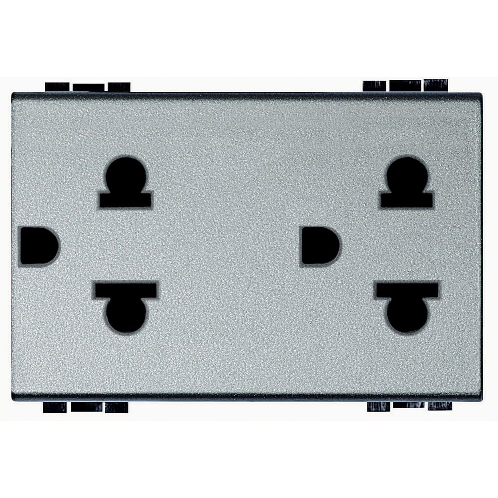 BTICINO BTINT4185 LIGHT TECH - PRESA DUPLEX UNIVER 2P+T 16