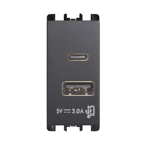 URMET SPA - UTD10331 ALIMENTATORE 5V 3A 2X USB ANT.