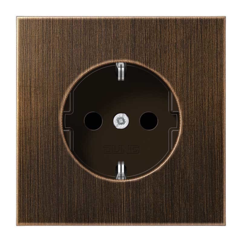 EURO UNITECH ELEKT UEKME1520KIAT PRESASCHUKOR16A,250V ,PROT.