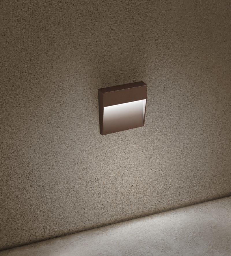 CENTURY ITALIA SRL CUYPEOCOS-041040 SEGNAPASSO LED PASEO QUADRATO CORTEN