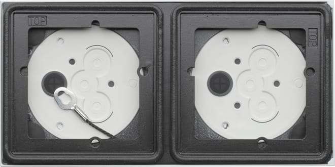 GIRA - GIR5502902 SCATOLA SOPRA INT. 2X