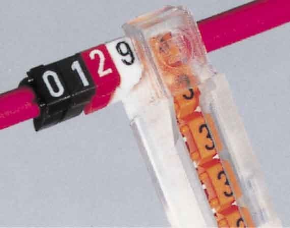 LEGRAND LEG038396 Montagemagazin CAB 3, transparent, leer,
