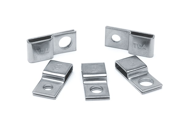 HELLERMANNTYTON Srl HEE151-00839 BASETTA INOX VITE 6,3 SSPC6