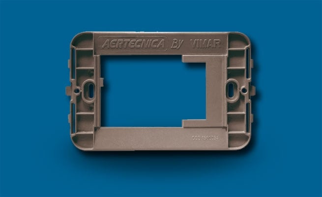AERTECNICA SPA ATNNA674 SUPPORTO ADATT. PLACCA VIMAR GRIGIO CHIA
