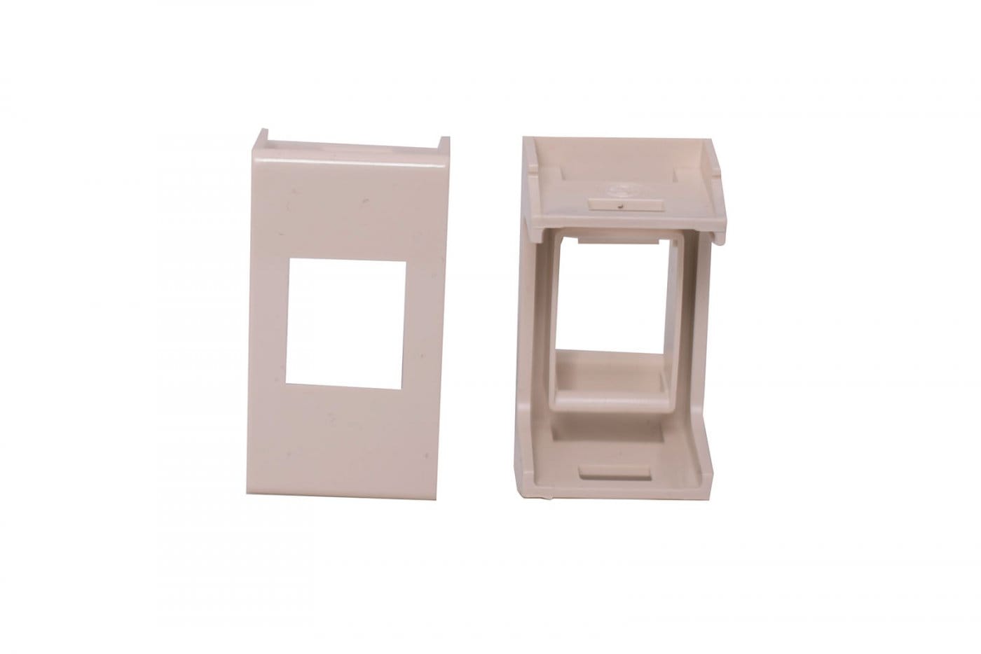 ADMK ITALIA SRLS - ADMAV5973AK ADATTATORE KEYSTONE COMPATIBILE AVE BLAN
