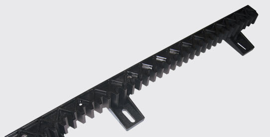 BFT - BFT2600594 CP CREMAGLIERA PLASTICA 22X22 M=4