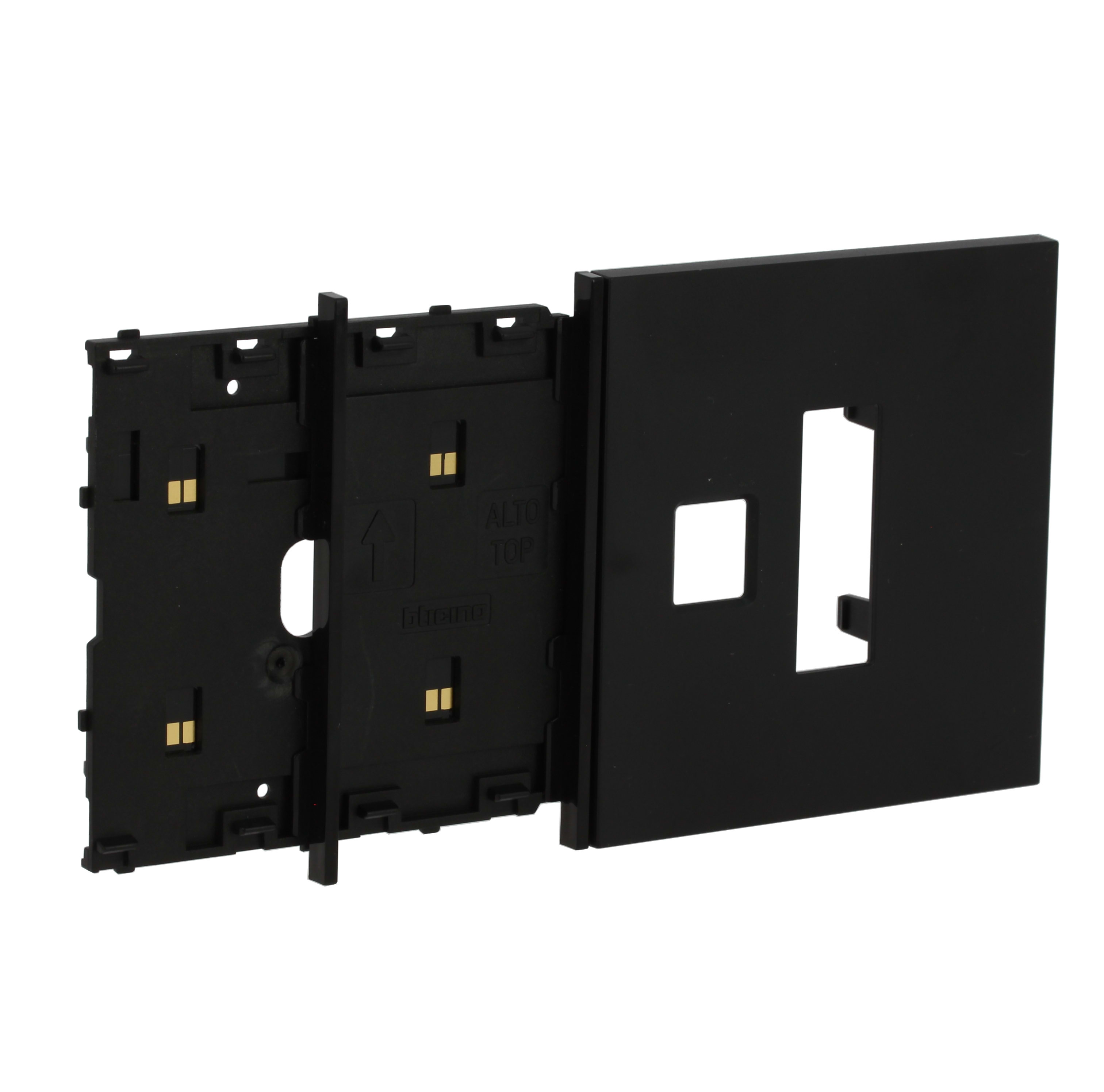 BTICINO BTIKG8104M13C L.NOW FRAME 4M MOSTRINA PRESA + USB NERO