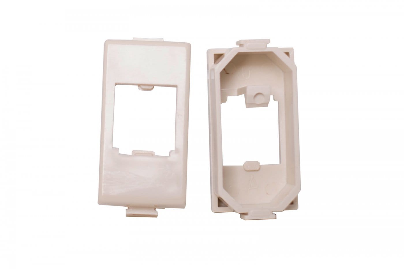 ADMK ITALIA SRLS ADMBT 3887 ADATTATORE MINI-COM COMPATIBILE B-TICIN