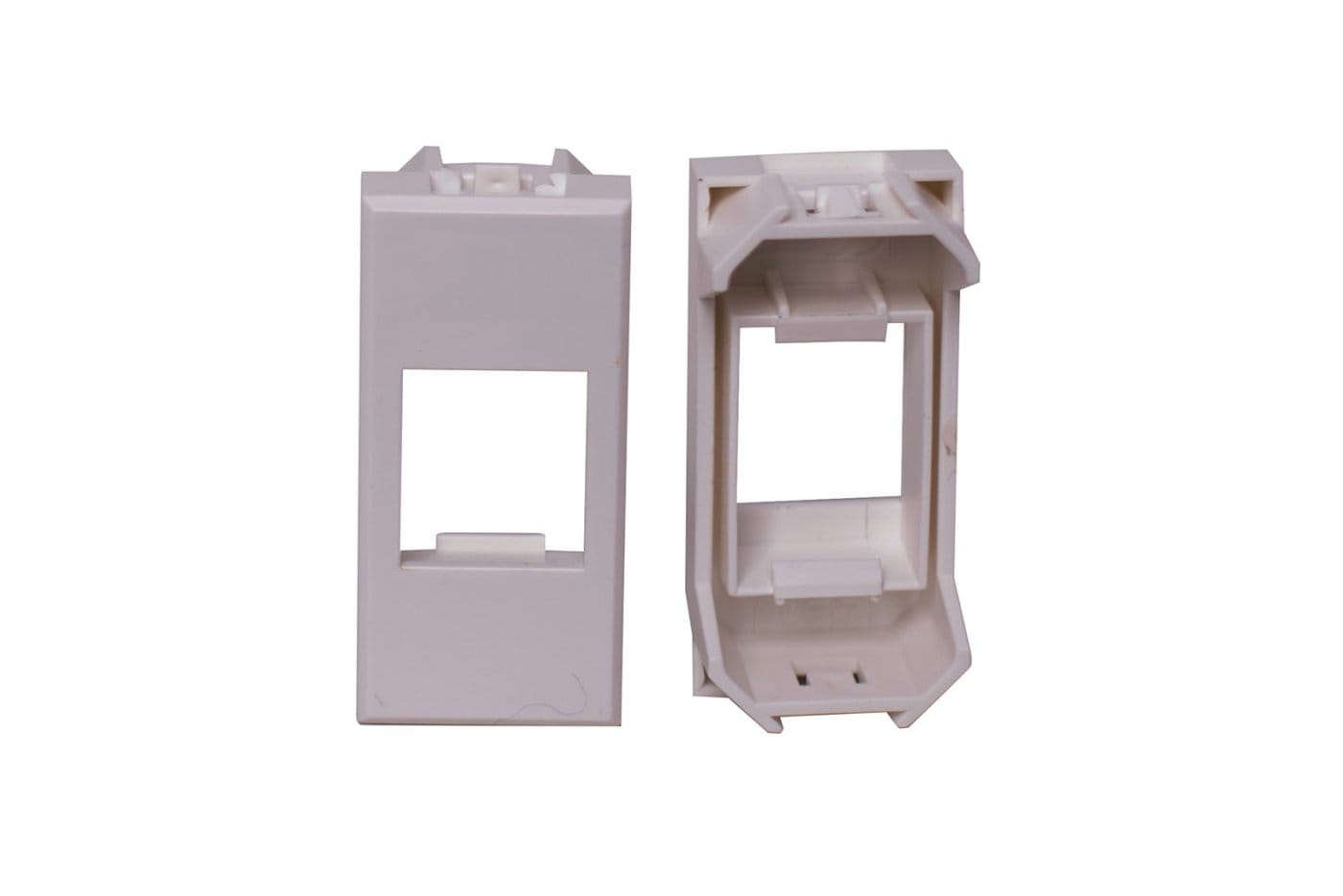 ADMK ITALIA SRLS ADMBT3970AK ADATTATORE KEYSTONE COMPATIBILE B-TICIN