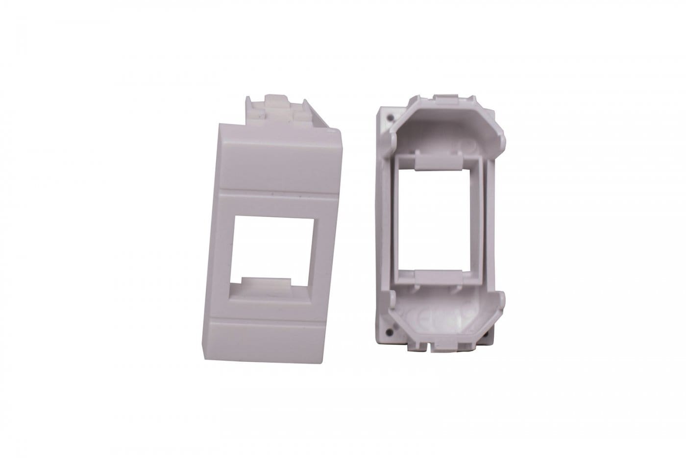 ADMK ITALIA SRLS ADMBT3982AK ADATTATORE KEYSTONE COMPATIBILE B-TICIN