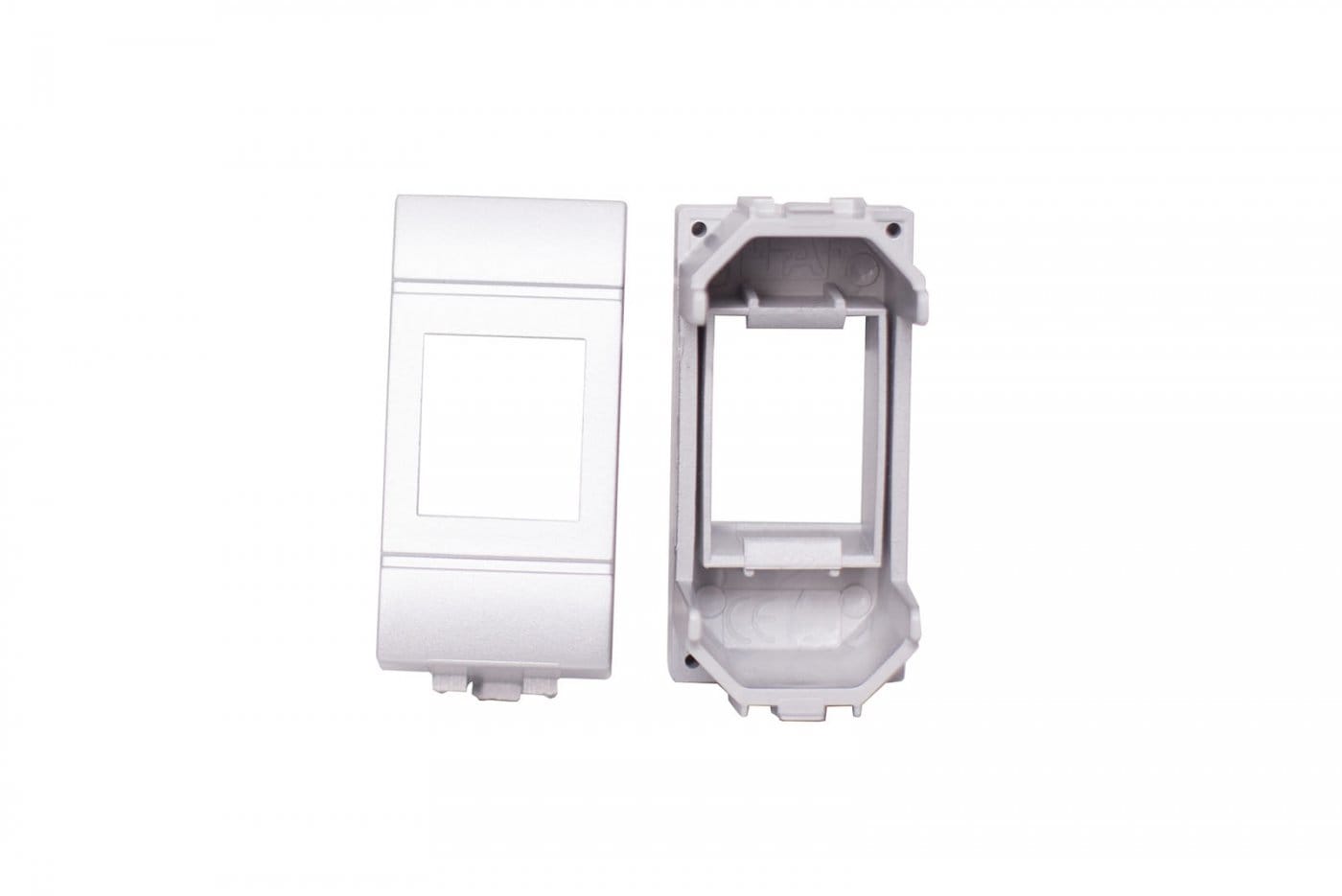 ADMK ITALIA SRLS ADMBT3984AK ADATTATORE KEYSTONE COMPATIBILE B-TICIN