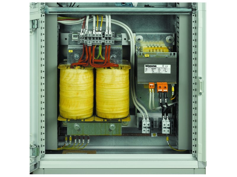 BTICINO BTIQSO5VSA MAS - QUADRO USO MEDICO STANDARD P 5000V