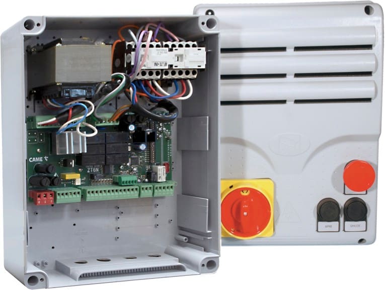 CAME SPA CMC002ZT6NC QUADRO COMANDO 230 - 380 V AC TRIFASE