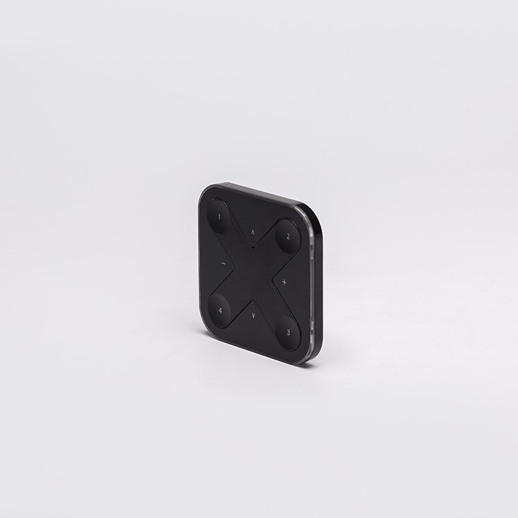 THREELINE ITALIA SRL - EHTCSB4SWNE Interface Casambi 4 zone nero