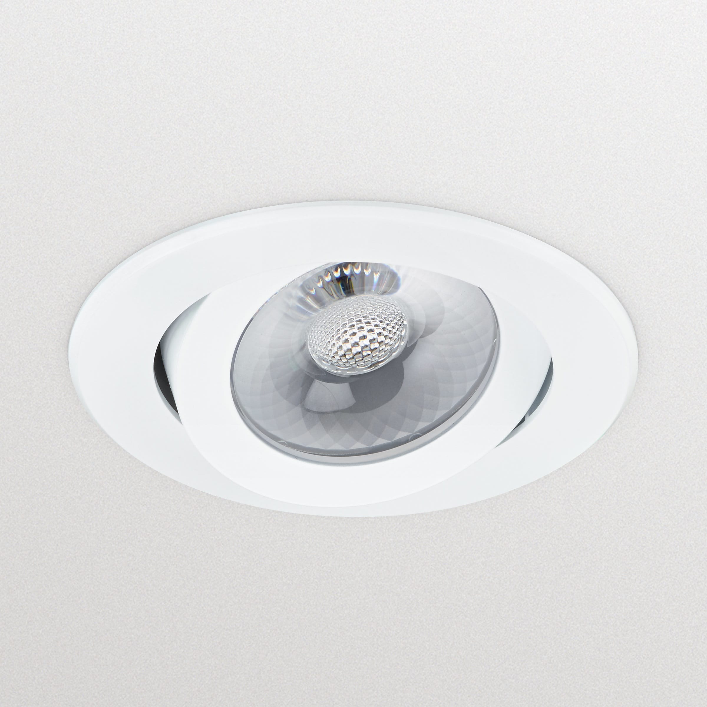 SIGNIFY ITALY SPA PHA54819099 CoreLine Recessed Spot gen2, Adjustable, 12.3 W, D78 mm, 1200 lm, 3000 K, Dimmer a taglio di fase, Fascio largo, Bianco, IP20/44