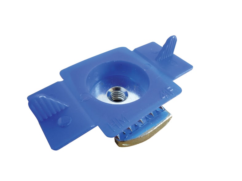 TEKNOMEGA SRL TKGDAP1100 DADO CON ALETTE M6 EL.ZINCATO X STRUT