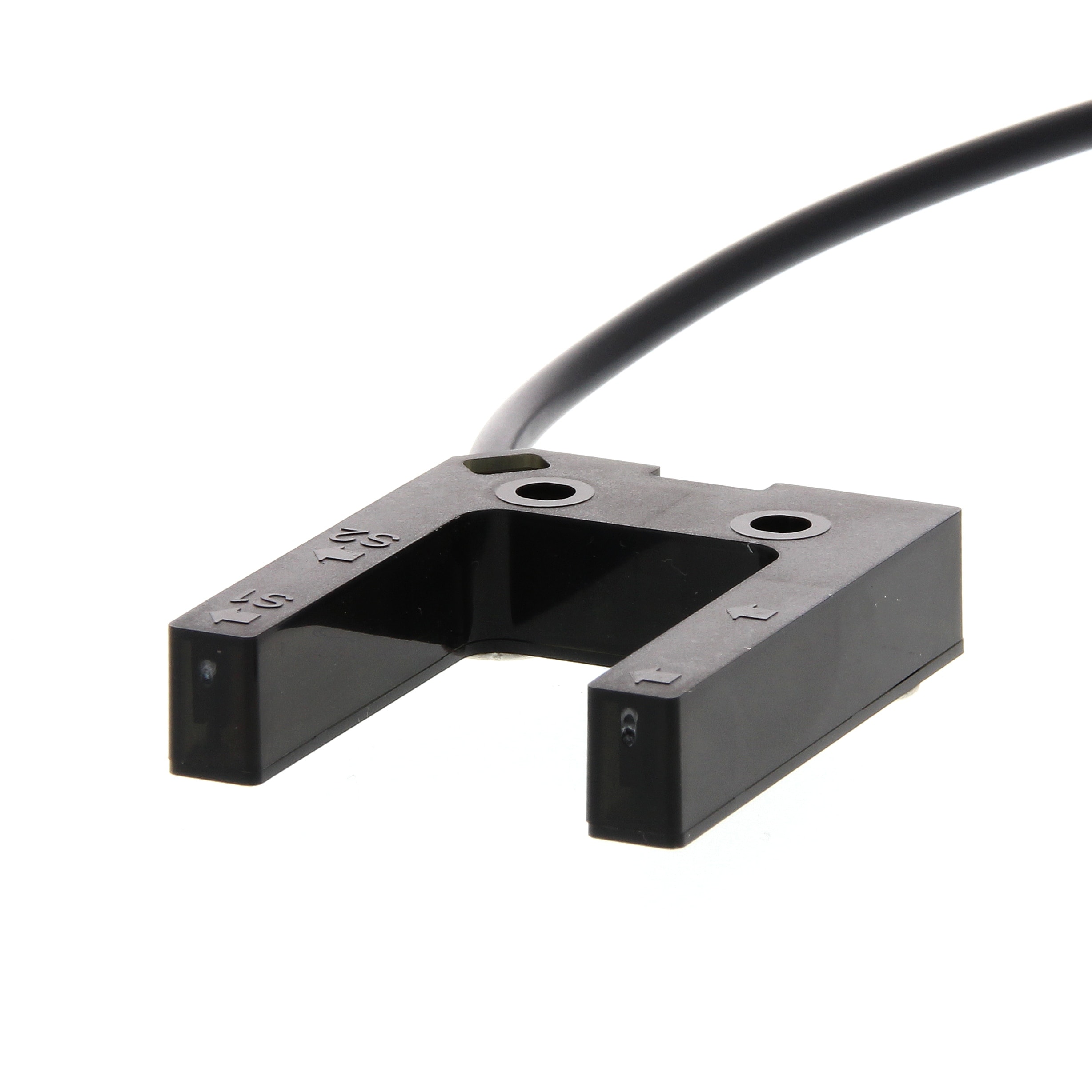 OMRON - OMRE3ZG622M SENSORE- MIN.FORC.25MM 2USCITENPNCAVO2M