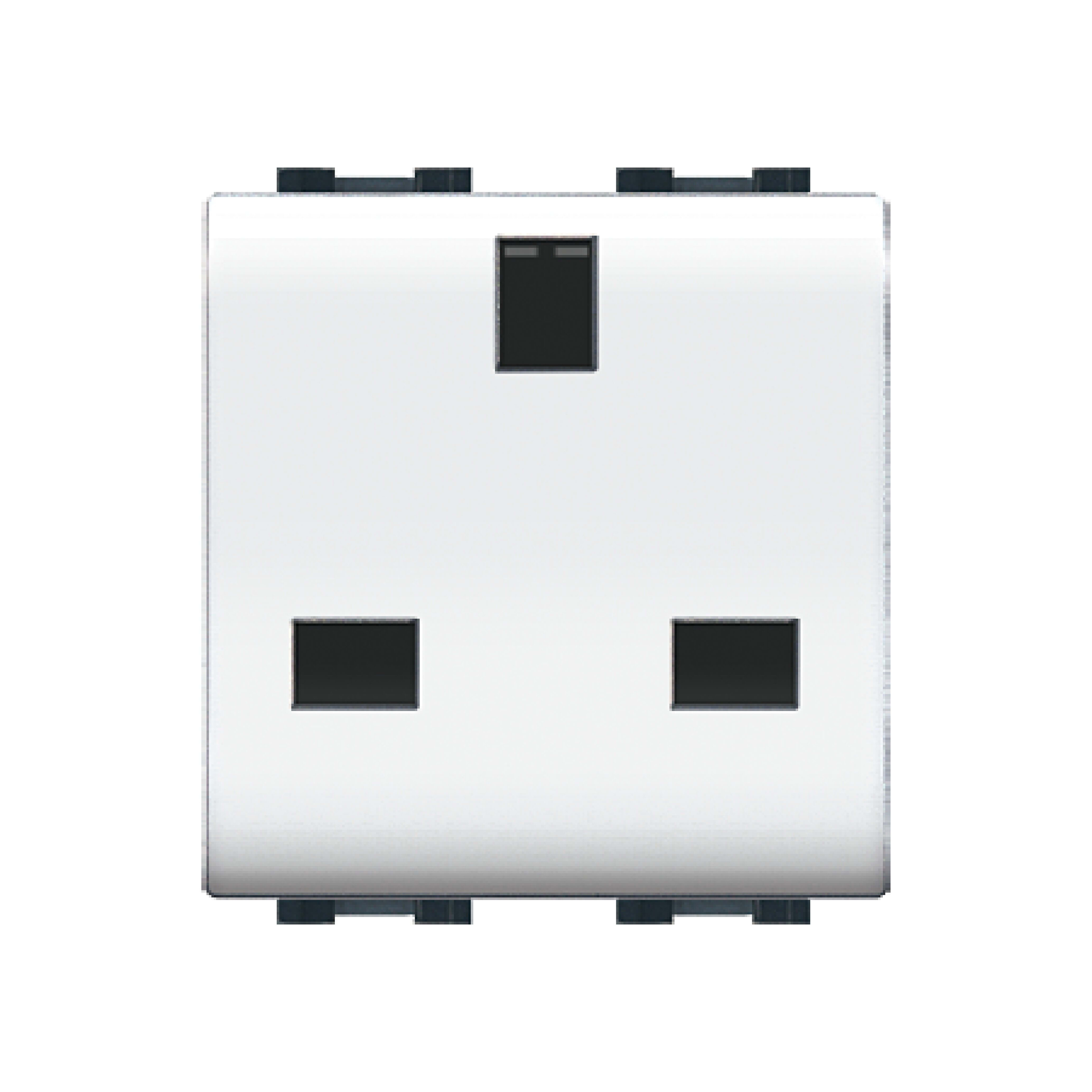 ELETTROCANALI SRL ETNECL4041WH PRESA INGLESE SIC.MYLIFE 2P+T13A BI.