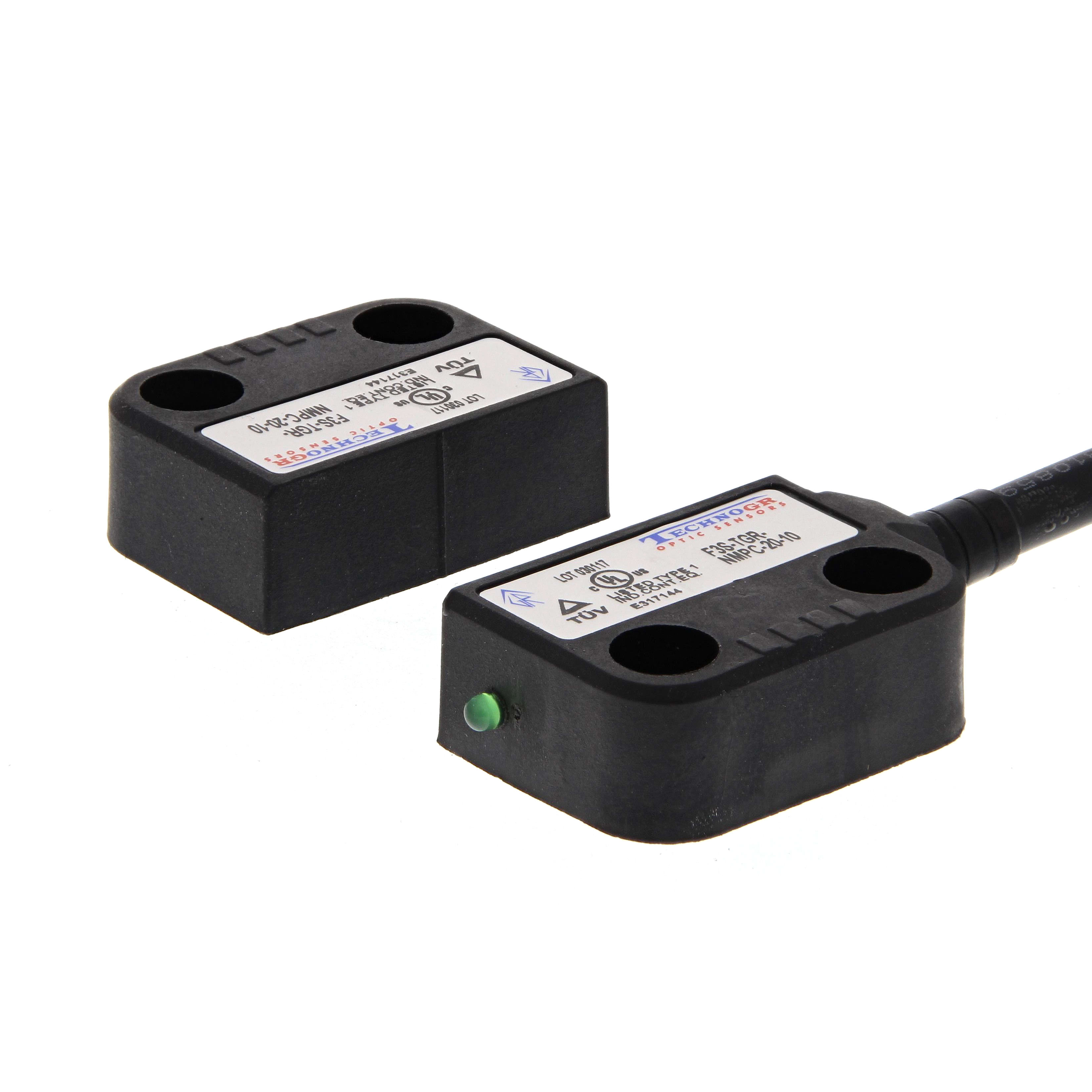 OMRON - OMRF3STGRNMPC2105 FC,MAGN,HALL,PLAST,MINIAT,2NC+1NO,CAVO 5