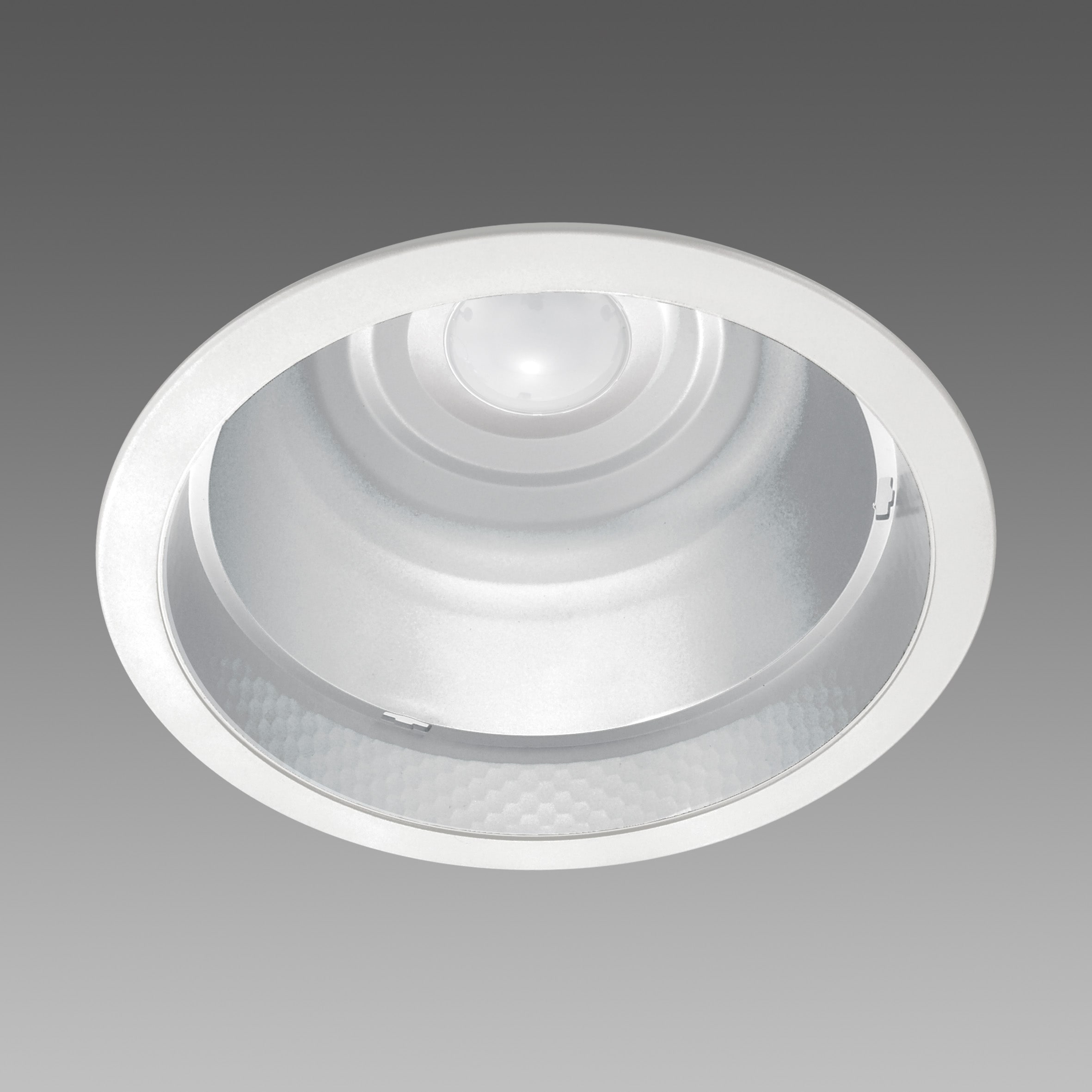 FOSNOVA FOS2215251800 OFFICE 2 1525 COB 4700 34W 4K CLD BIA