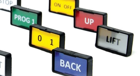 GRAFOPLAST SRL - GRAEVO1527W TARGHETTA PVC BIANCO 27X15MM 264PZ