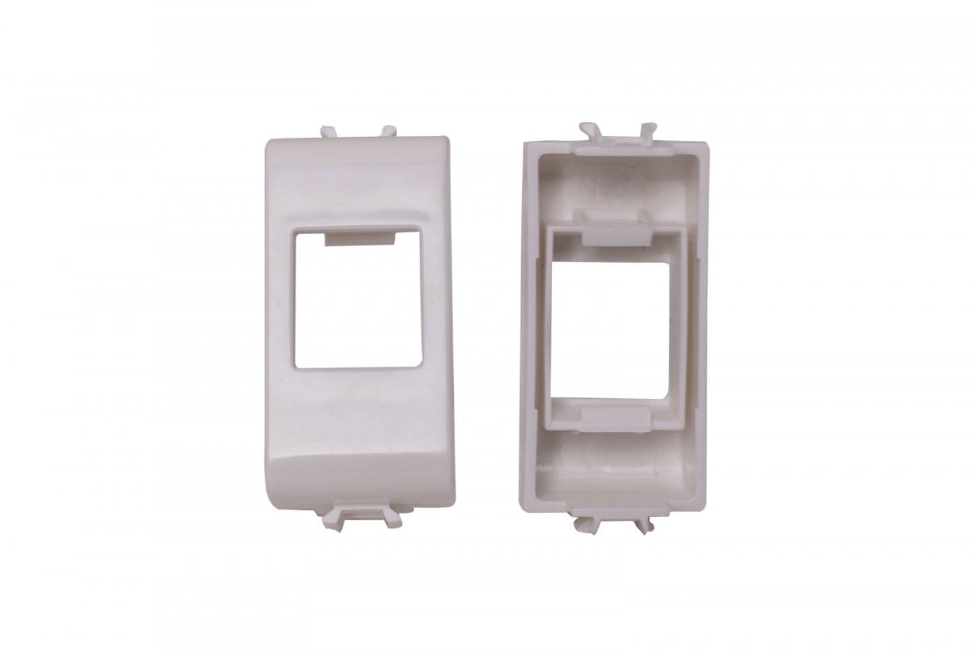 ADMK ITALIA SRLS ADMGW4110AK ADATTATORE KEYSTONE COMPATIBILE GEWISS