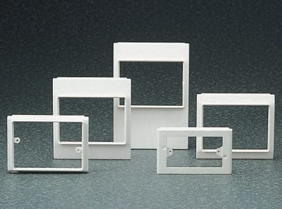 CANALPLAST - CANGPM84BEU RACC.MOSTRINE x G26B 9010