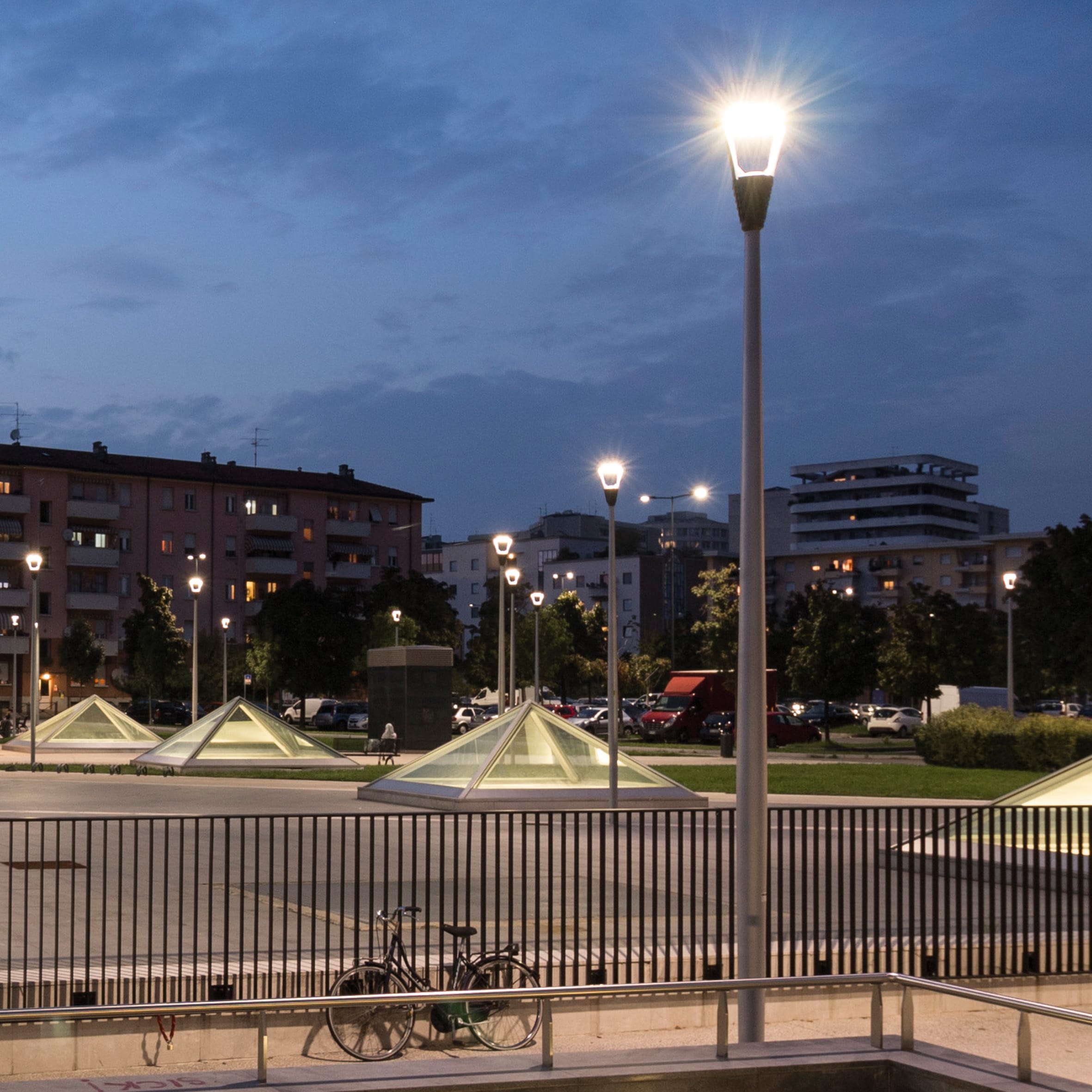 DISANO - DIS42536400 Palo Urban - con base