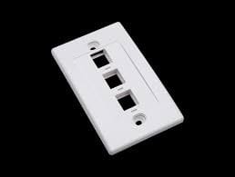 ITEM IT230127 PLACCA UNIVERSALE 3 USCITA PER SCATOLE 5