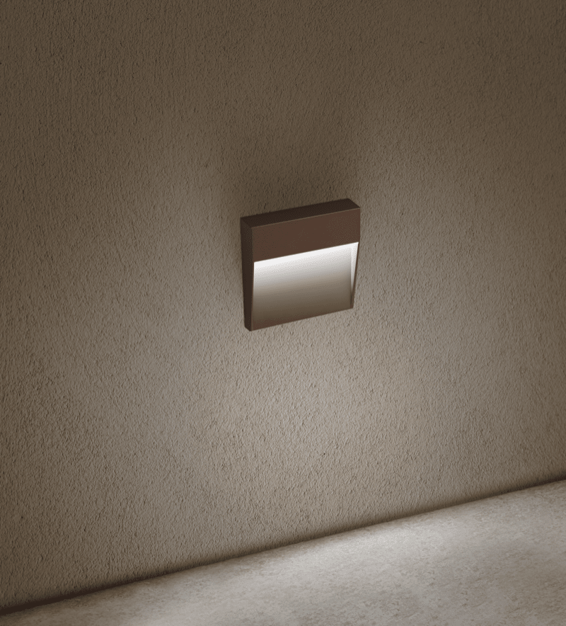 CENTURY ITALIA SRL - CUYPEOCOS-041040 SEGNAPASSO LED PASEO QUADRATO CORTEN