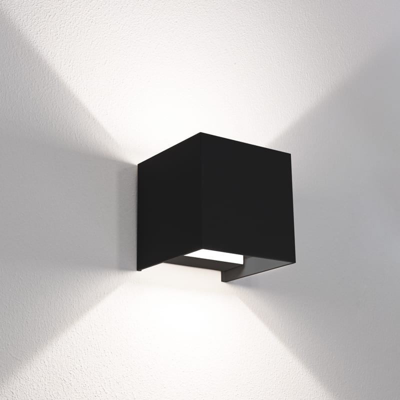 CENTURY ITALIA SRL CUYUDSNE-2012 APPLIQUE LED UP&DOWN QUADRATO NERO