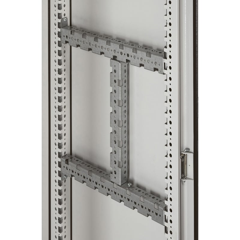 LEGRAND LEG048029 WH0220-BLIZZARDP TRAVERSA UNIVERSALE 120