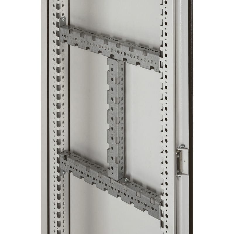 LEGRAND - LEG048031 WH0716-BLIZZARDP MONTANTE 1600
