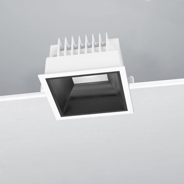 NOBILE ITALIA - NOBC2S/F/3K18/B2 INC. L.150 QUAD. 18W 3K NE PUSH/DIM1-10V