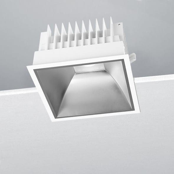 NOBILE ITALIA - NOBC3S/F/3K38/M3 INC. L.200 QUAD. 38W 3K OP DALI IT