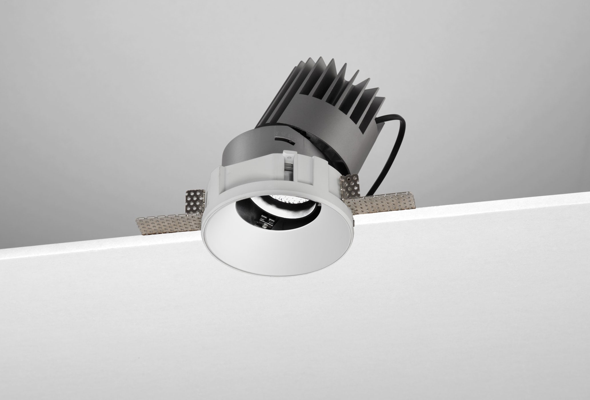 NOBILE ITALIA - NOBM1RA/TF/4K18/W6 INC.ORIEN. TONDO/T D100 18W 4K BI ON-OFF