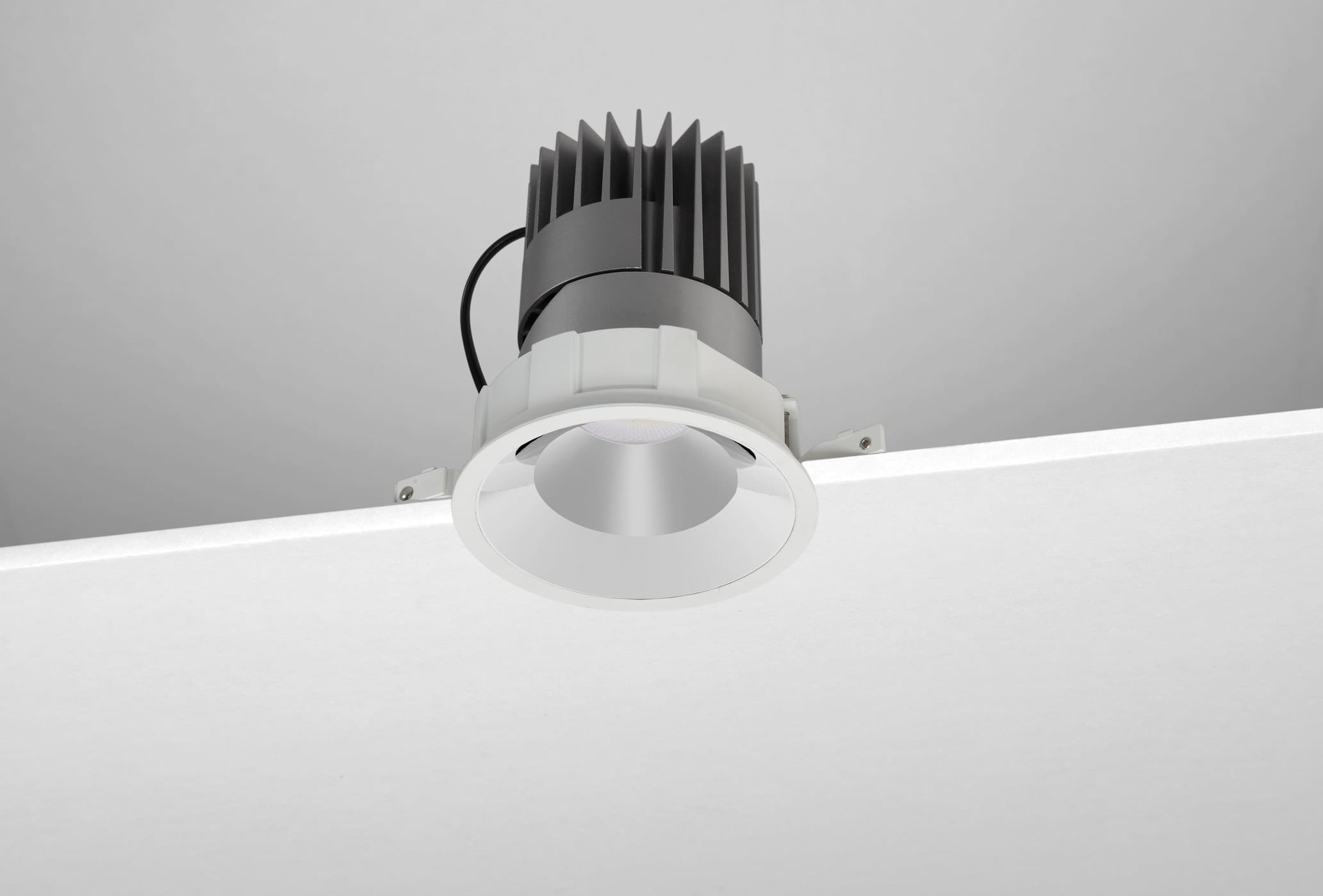 NOBILE ITALIA - NOBM1RF/CF/4K18/M6 INC. FISSO TONDO/C D100 18W 4K OP ON-OFF