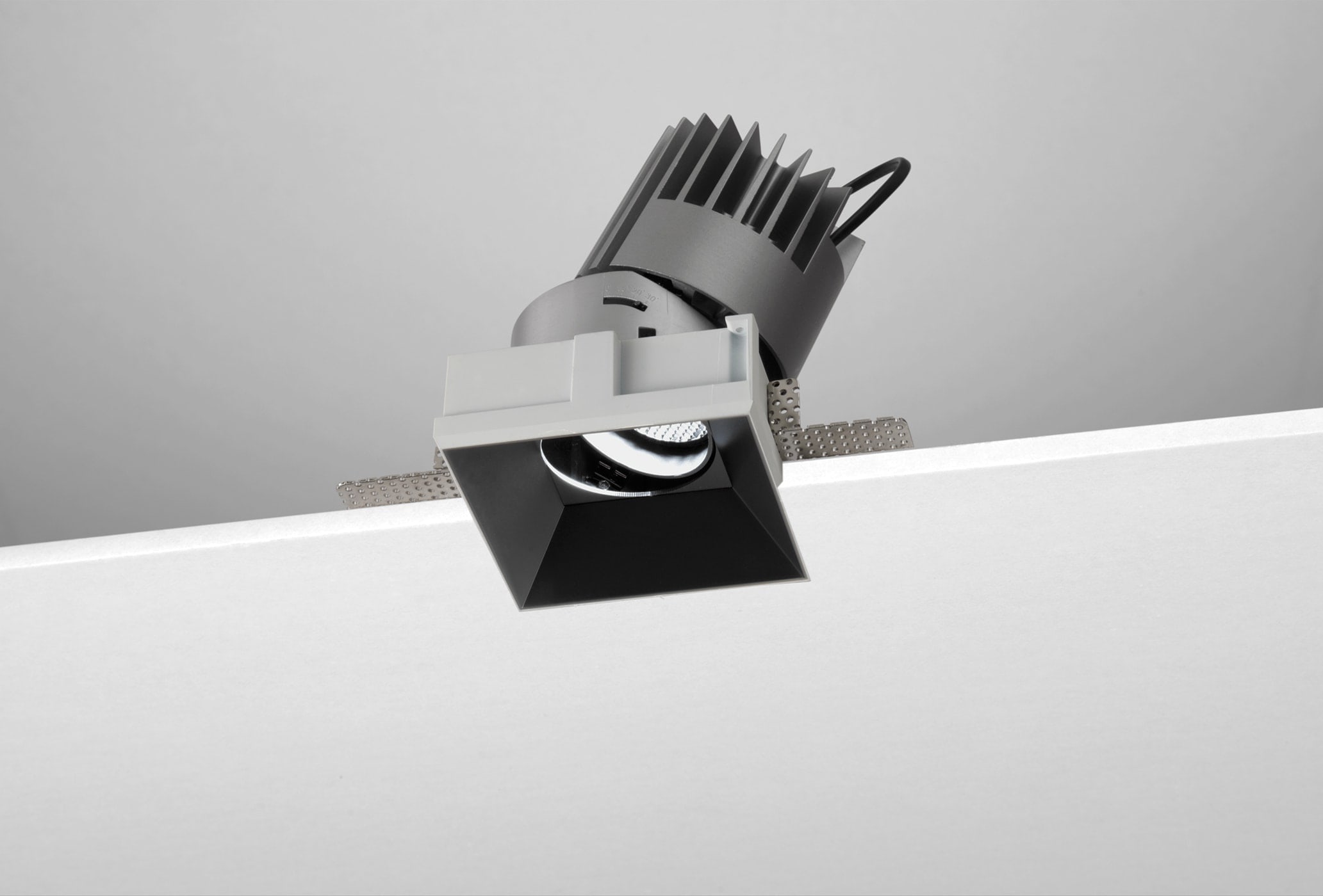 NOBILE ITALIA - NOBM1SA/TM/3K13/B6 INC.ORIEN. QUAD./T L100 13W 3K NE ON-OFF