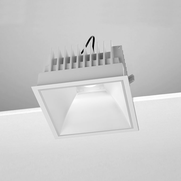 NOBILE ITALIA NOBC3S/F/4K25/W1 INC. L.200 QUAD. 25W 4K BI ON-OFF IT