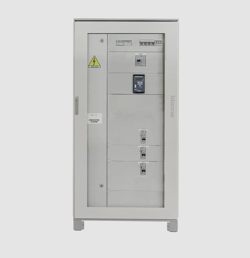 CONTACT ITALIA SRL - IICQIT300-3 Q. DI INTERF. 300KW 3INV CEI 0-16 CON TE