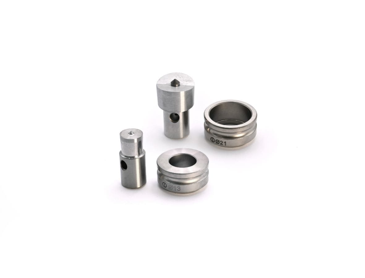 CEMBRE SPA - CEMRT14 COPPIA MATRICE-PUNZONE X FORO 14 MM.