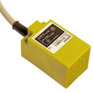 OMRON OMRTLN10ME12M PROXIMITY- IND. PARALL. NN SCH. 10 MM NA