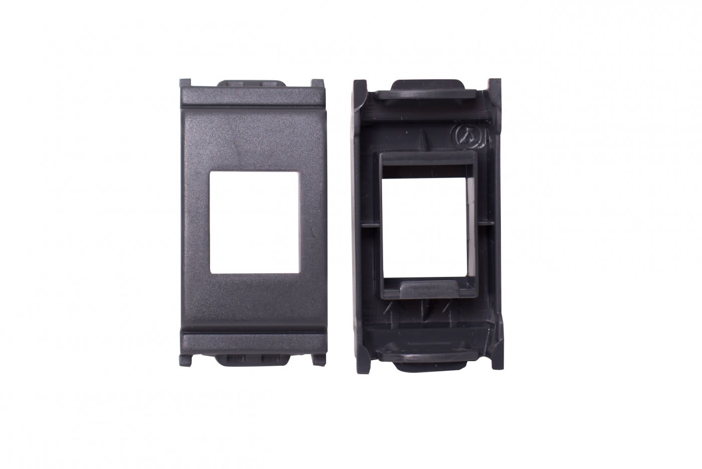 ADMK ITALIA SRLS - ADMVM6525AK ADATTATORE KEYSTONE COMPATIBILE VIMAR